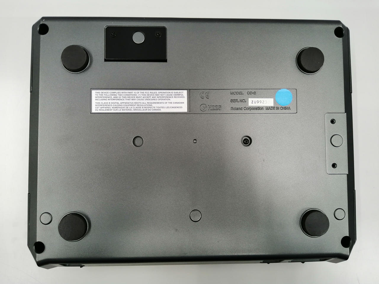 ローランド 外付けCDRWドライブ CDR-88RW-2 音源CD制作などに ローランド 外付けCDRWドライブ CDR-88RW-2 音源CD制作などに