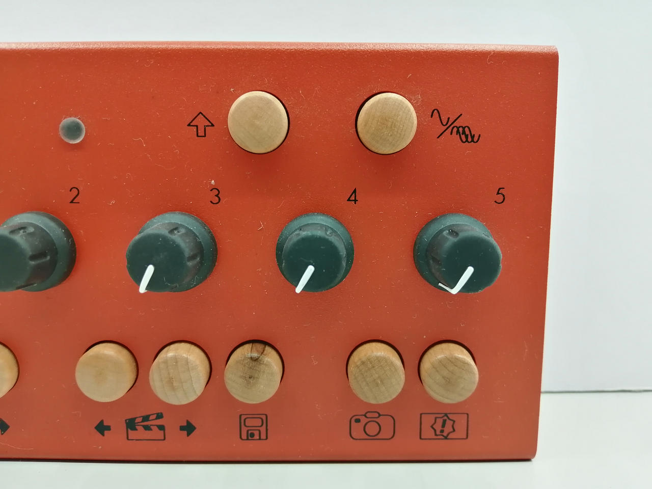 CRITTER&GUITARI|ビデオシンセサイザー|【ハードオフ公式通販】オフ