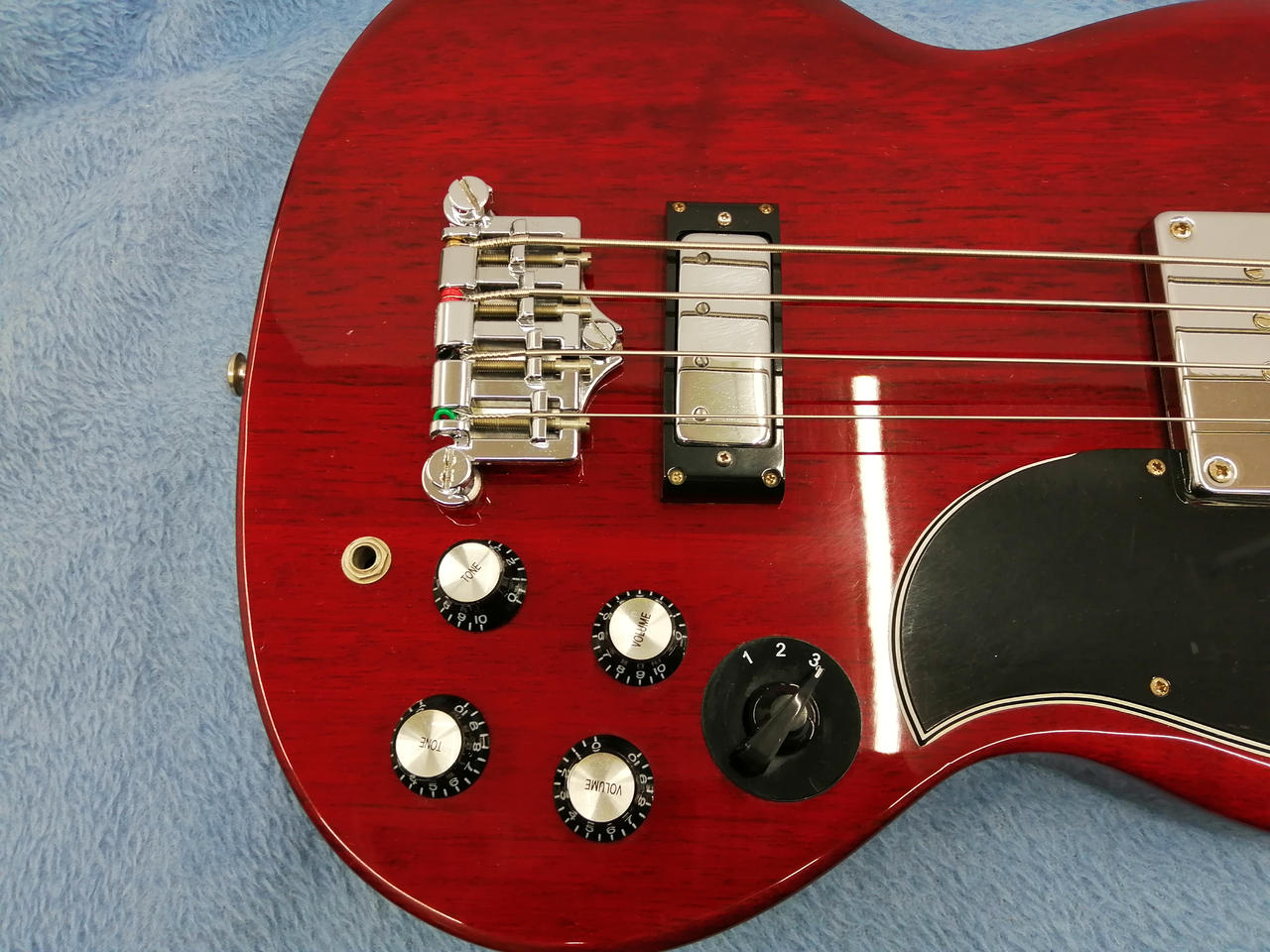 エピフォン　エレキベース　赤系　ケース付き エピフォン(EPIPHONE)|エレキベースその他|【ハードオフ公式通販】オフ