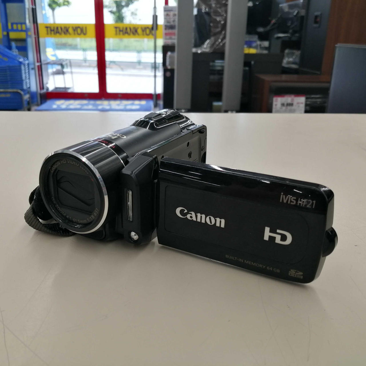 Canon iVIS HF21 ビデオカメラ&付属品一式 Canon iVIS HF21 ビデオカメラ&付属品一式