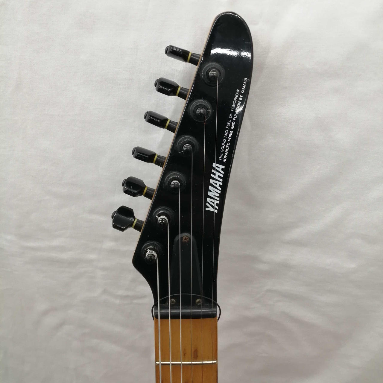 YAMAHA YG521M-R エレキギター1993年 Yahoo!オークション - YAMAHA ヤマハ YG521M-R 90年代 エレキギター