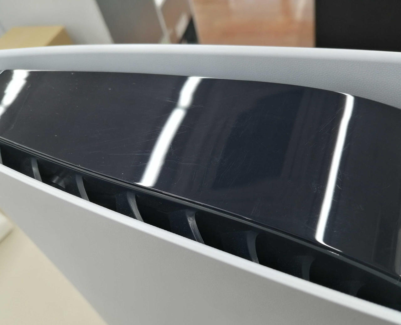 ※本体に細かいキズあります