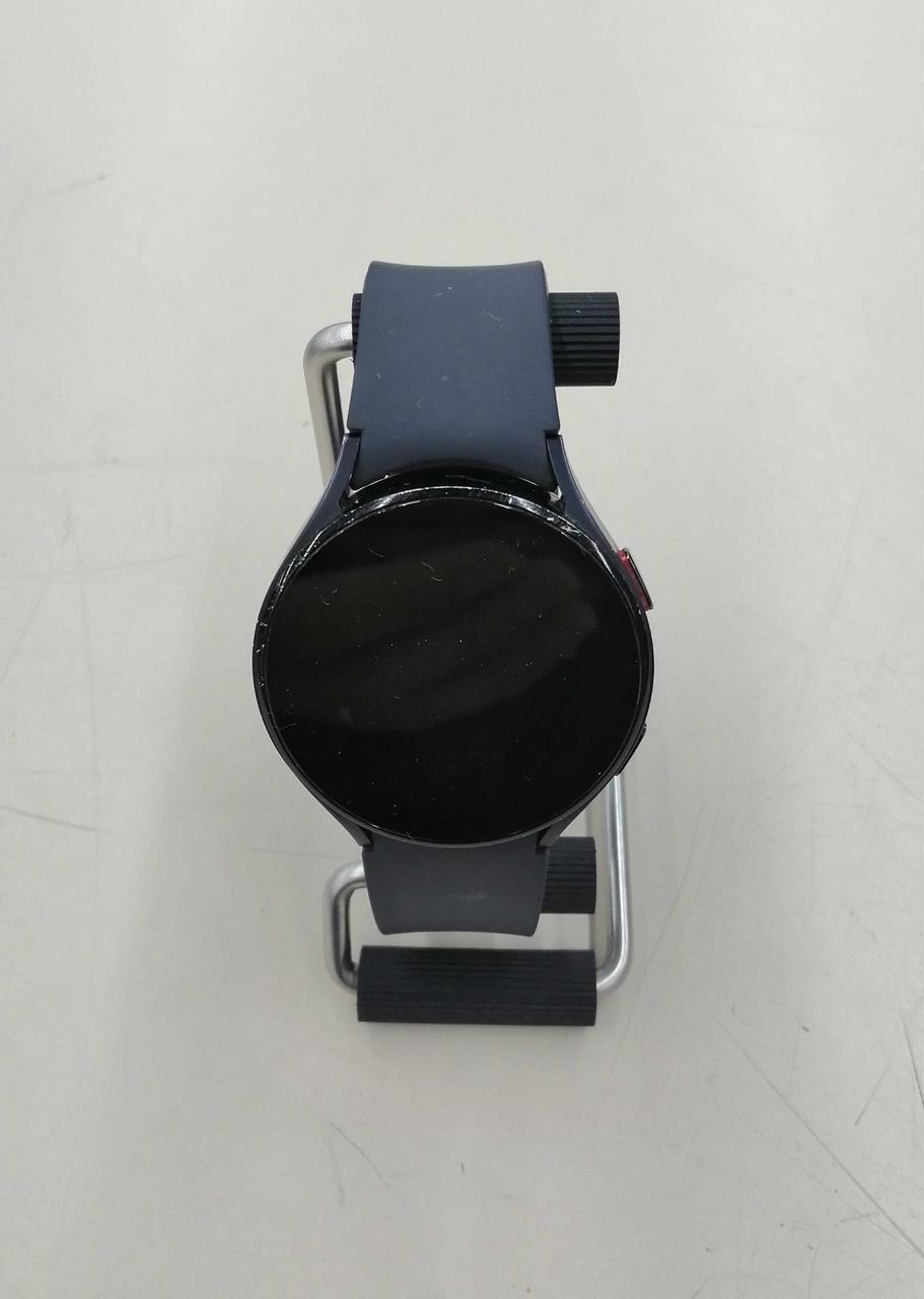 液晶フチにキズあります