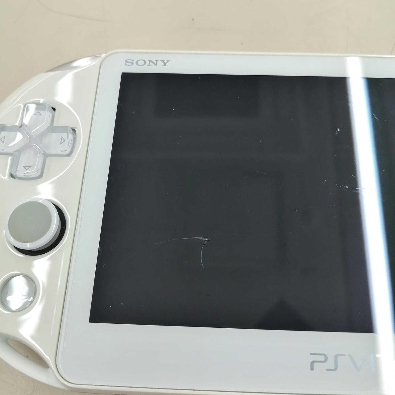 液晶キズあります