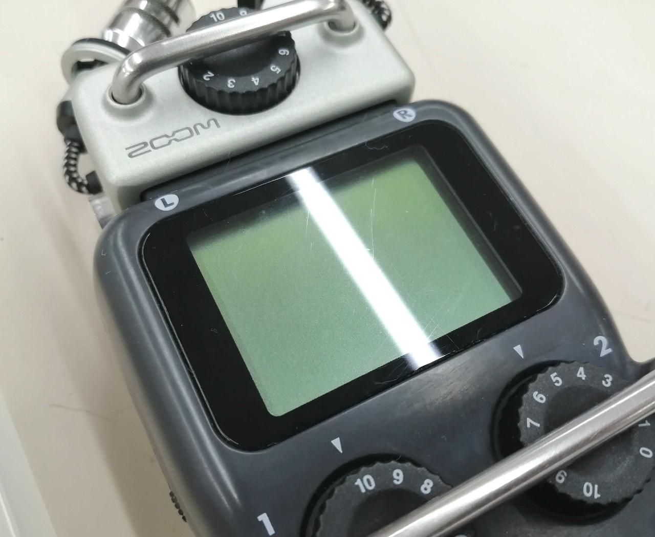 ※本体にキズあります