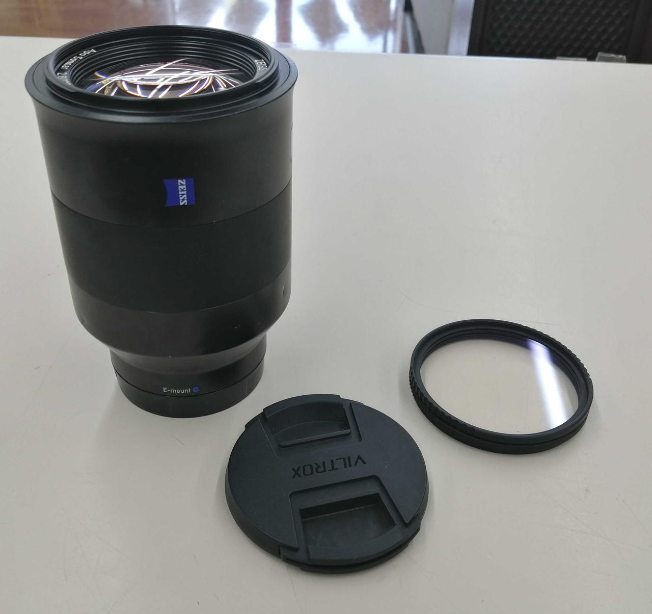 カールツァイス(CARL ZEISS)|Eマウント用中望遠単焦点レンズ