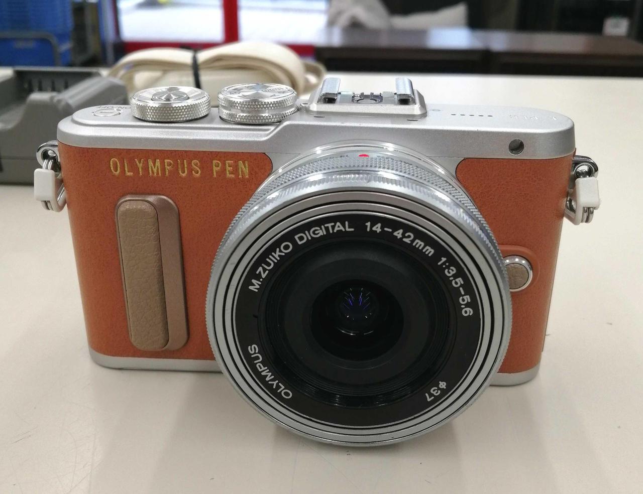 オリンパス　22㎜　レンズ　カメラ　一眼レフ オリンパス(OLYMPUS)|ミラーレス一眼 レンズキット|HARDOFFオフ