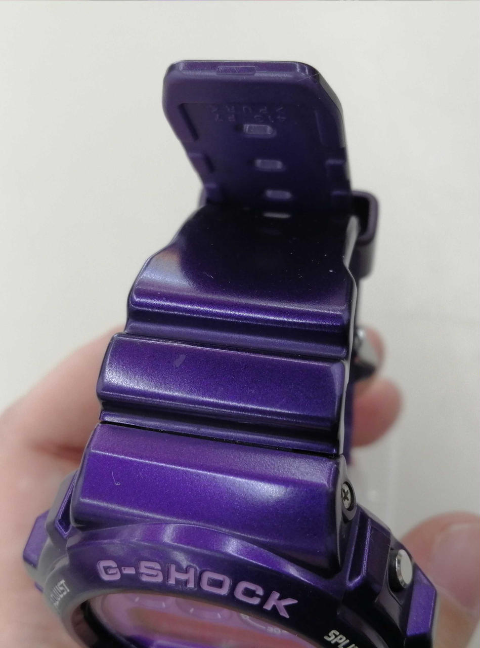 ※本体にキズあります