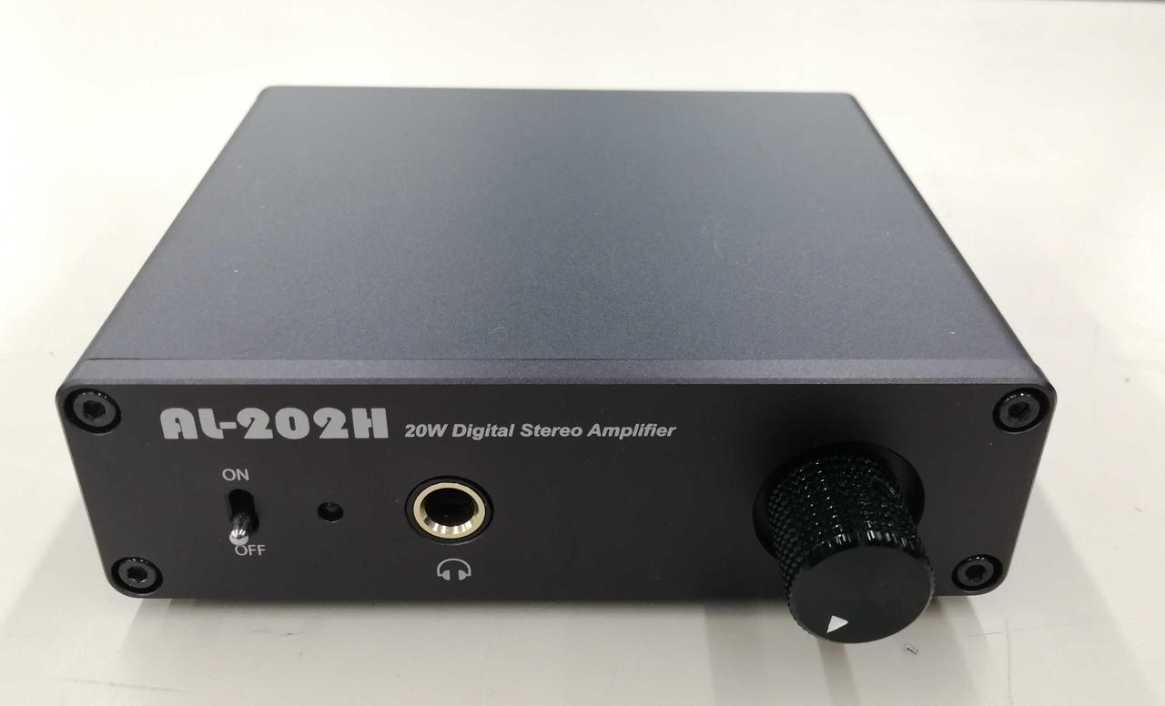 Amulech AL-202H SE デジタルアンプ 20W+20W 電子Vol Amulech デジタルパワーアンプ AL-202H SE - とある人柱のblog
