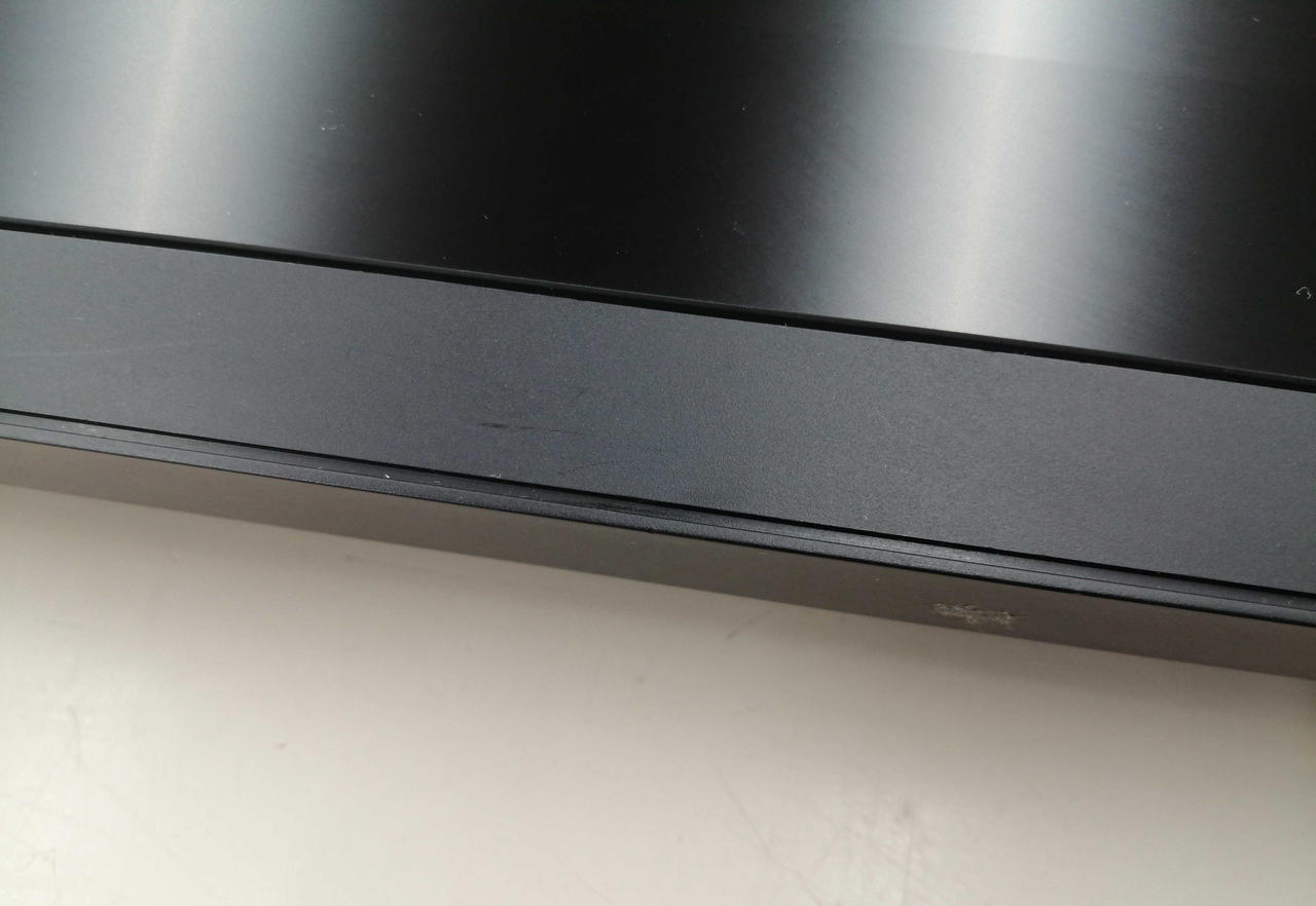 ※フレームに細かいキズあり