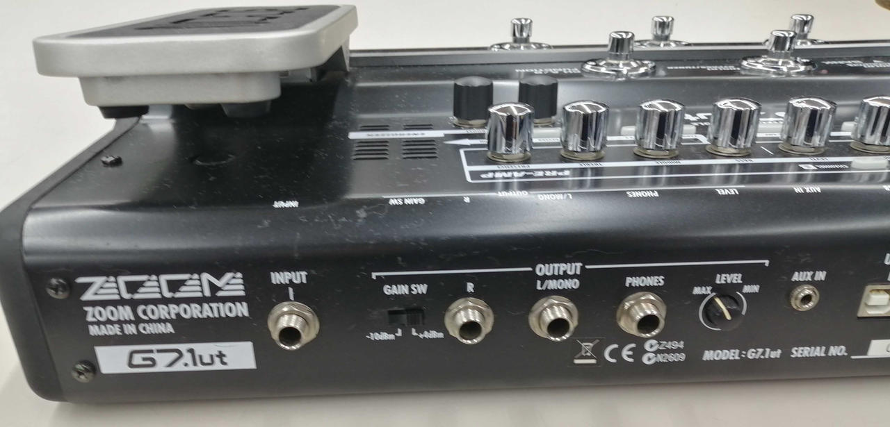 ZOOM|マルチエフェクター|HARDOFFオフモール(オフモ)|1010230000066760 ZOOM|マルチエフェクター|HARDOFFオフモール(オフモ)|1010230000066760