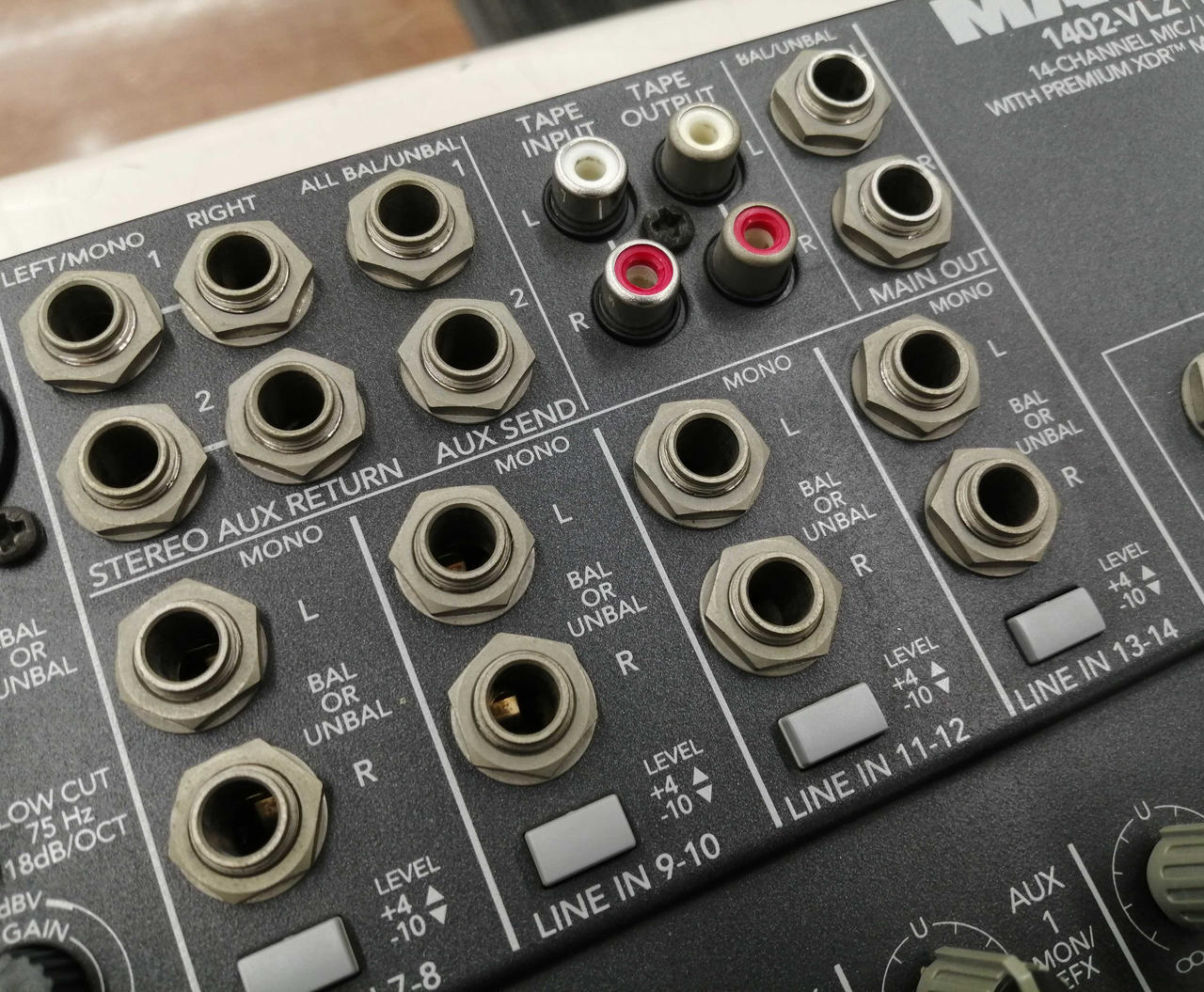 ※金属部くすみあり