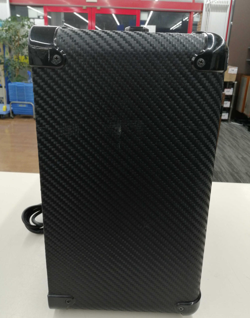 ※目立つキズあります