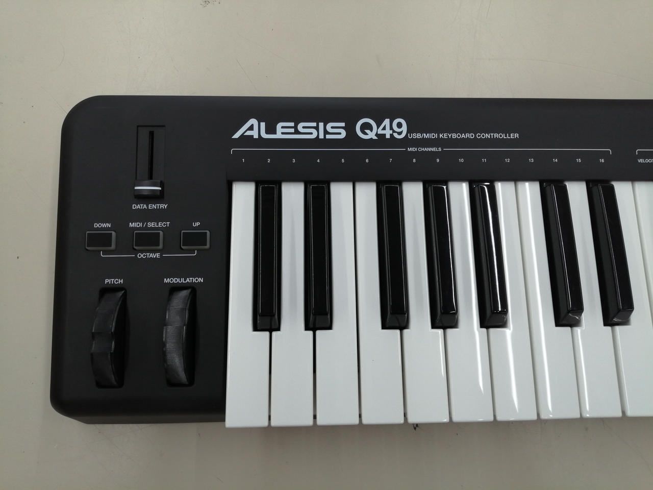 アレシス(ALESIS)|MIDIキーボード|HARDOFFオフモール（オフモ