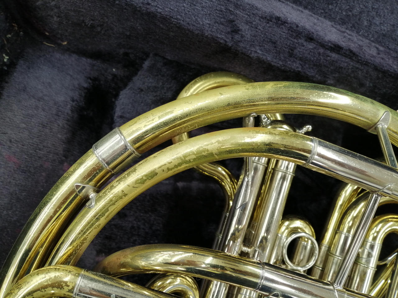 キズくすみ全体的に多々あります。