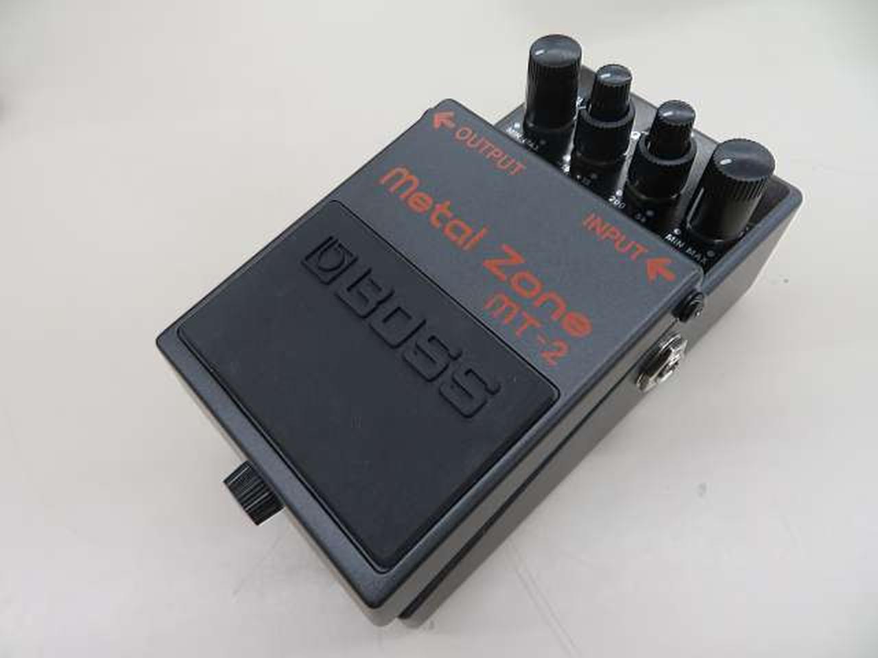 BOSSメダル BOSS MT-2W Metal Zone ｜ イケベ楽器店