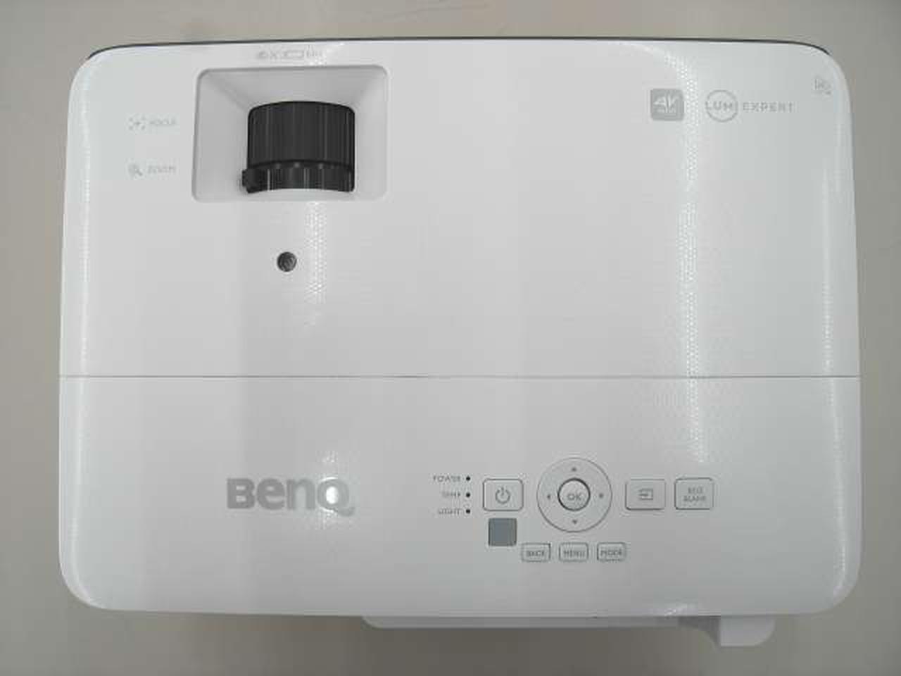 BenQ プロジェクター 本体 専用バッグ付き ベンク / ベンキュージャパン(BENQ)|プロジェクター|【ハードオフ公式