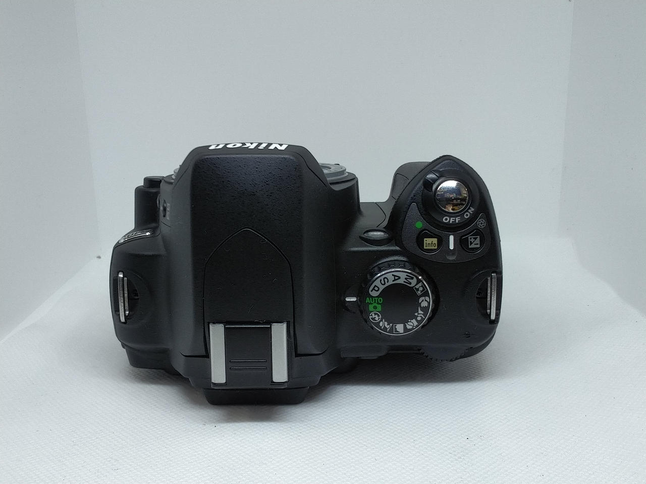 NIKON|デジタル一眼レフダブルズームキット|【ハードオフ公式通販