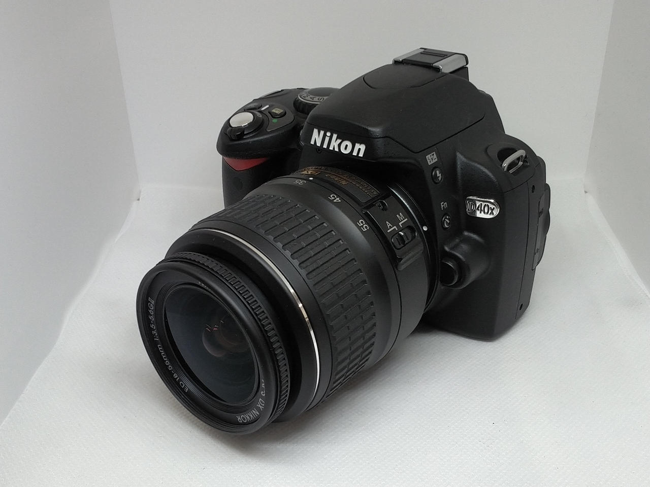 NIKON|デジタル一眼レフダブルズームキット|【ハードオフ公式通販