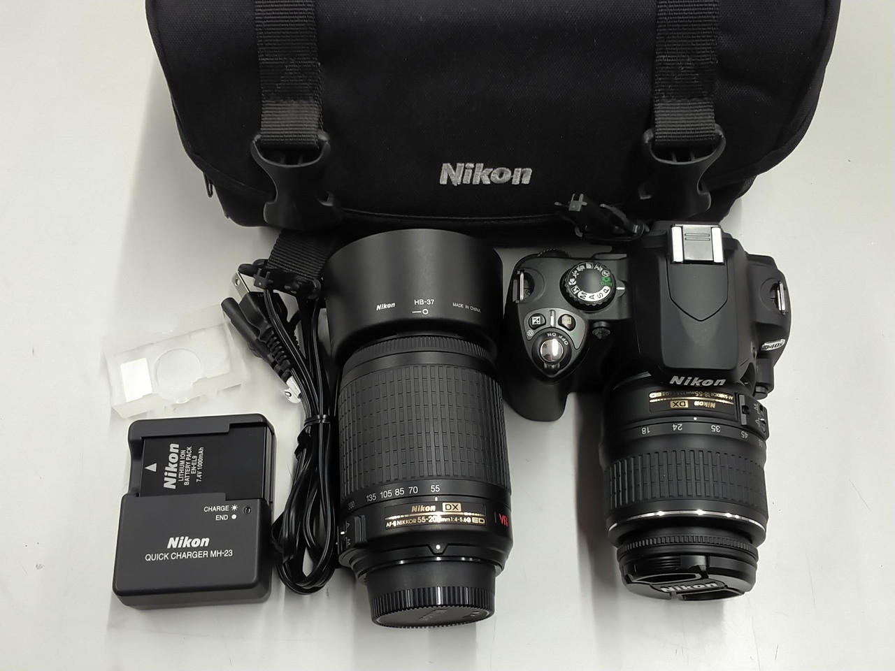 Nikon Dシリーズ デジタル一眼レフカメラとズームレンズセット NIKON|デジタル一眼レフダブルズームキット|【ハードオフ公式通販