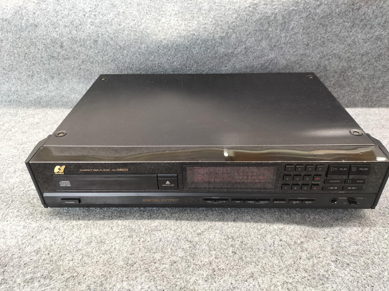 サンスイ Sansui CD-a607i SANSUI 型番：CD-α607I CDプレーヤー CDプレーヤー・CDチェンジャー