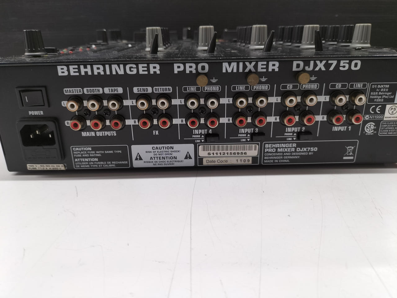 ジャンク】BEHRINGER ベリンガー PRO MIXER DJX750 DJミキサー