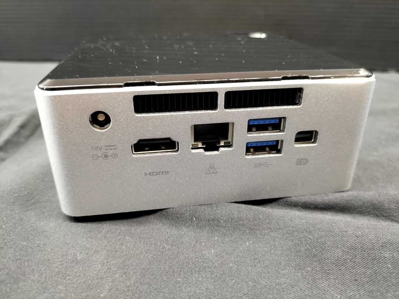 Intel ミニPC 未使用品に近い INTEL|ミニPC|HARDOFFオフモール（オフモ）|1010260000068275