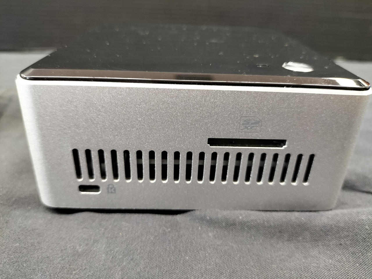 Intel ミニPC 未使用品に近い INTEL|ミニPC|HARDOFFオフモール（オフモ）|1010260000068275