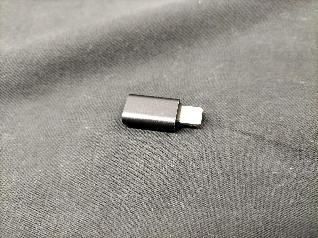 Lightning端子です。