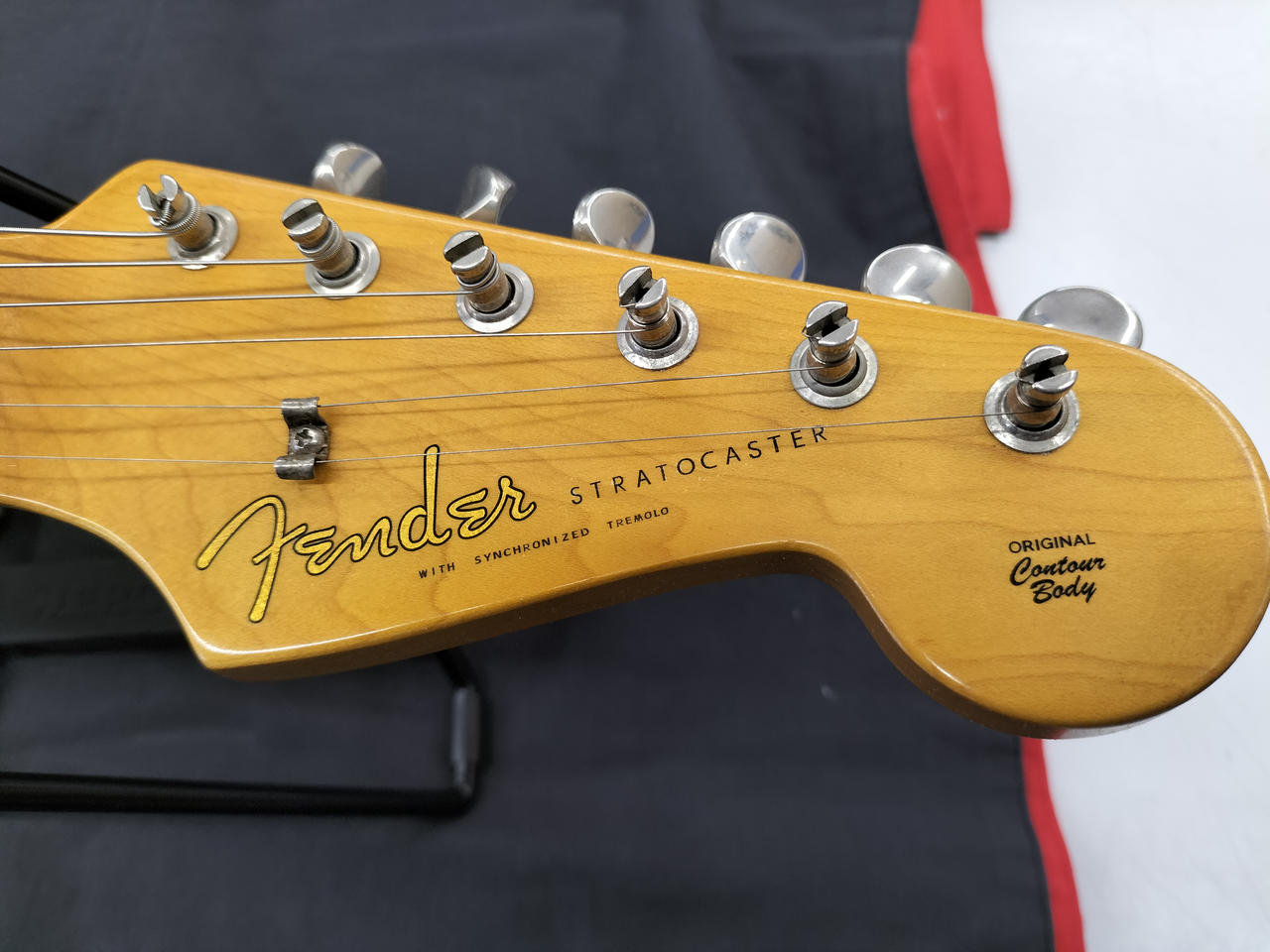 a*m様 【中古】Fender Stratocaster エレキギター 弦１本切 53971-1.jpg