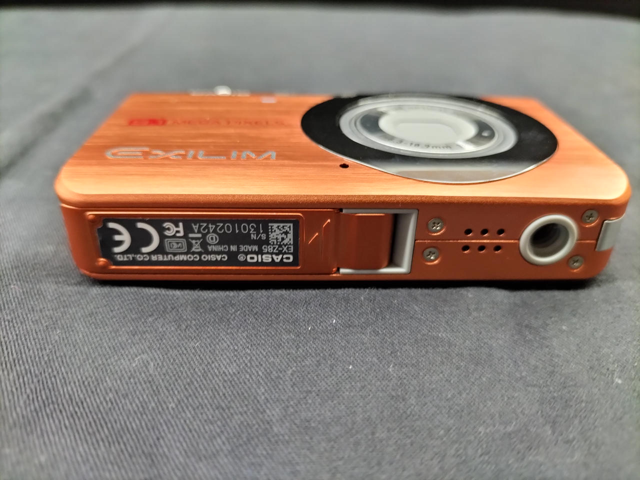 CASIO カメラ　エクシリム　EX-Z85 オレンジ　コンデジ　動作品 Amazon | CASIO デジタルカメラ EXLIM ZOOM EX-Z85 オレンジ EX-Z85EO