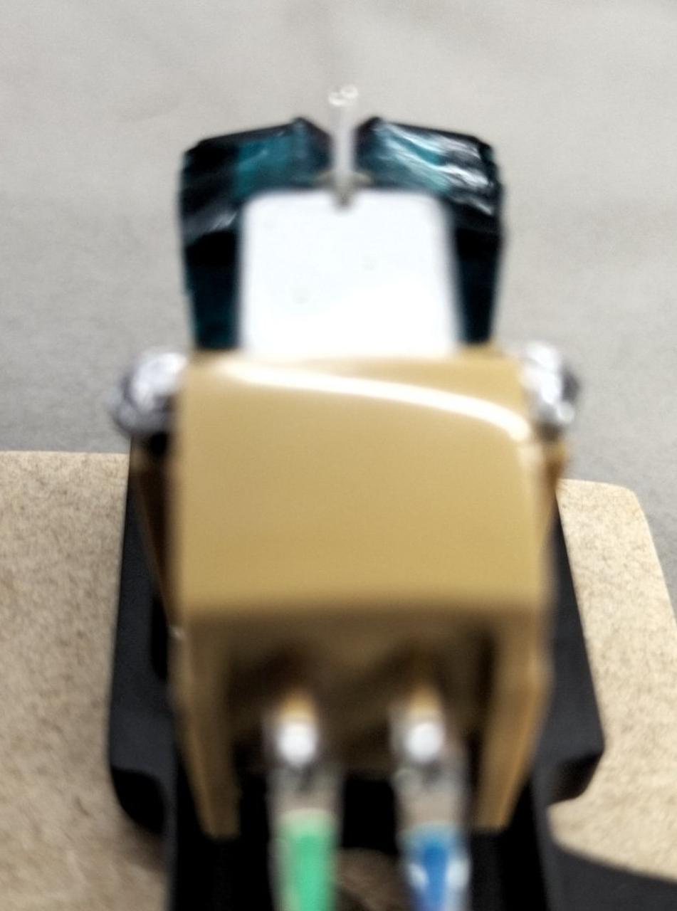 針先十分にあります　曲がりなしです