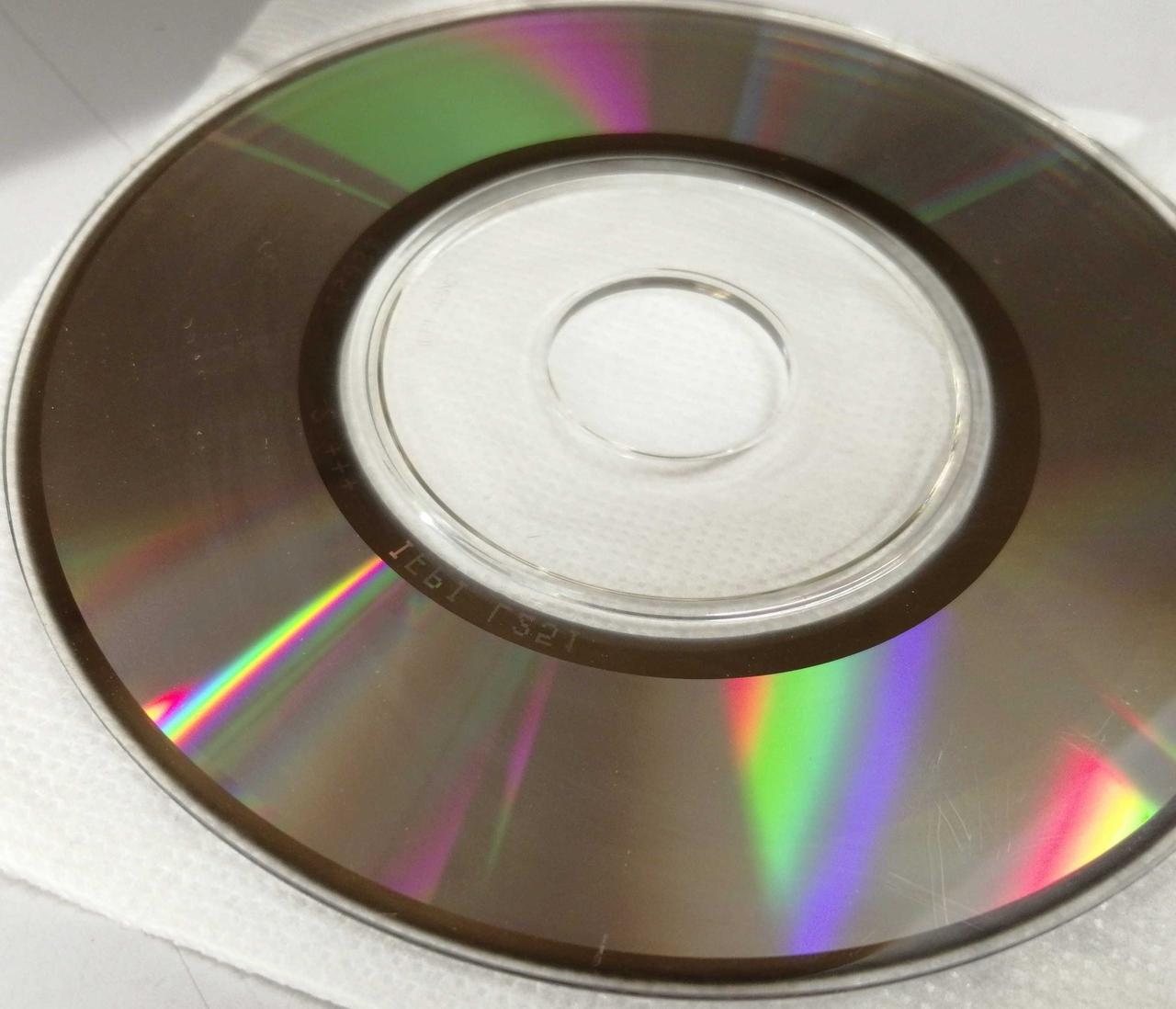 ※わかりにくいですがキズあります