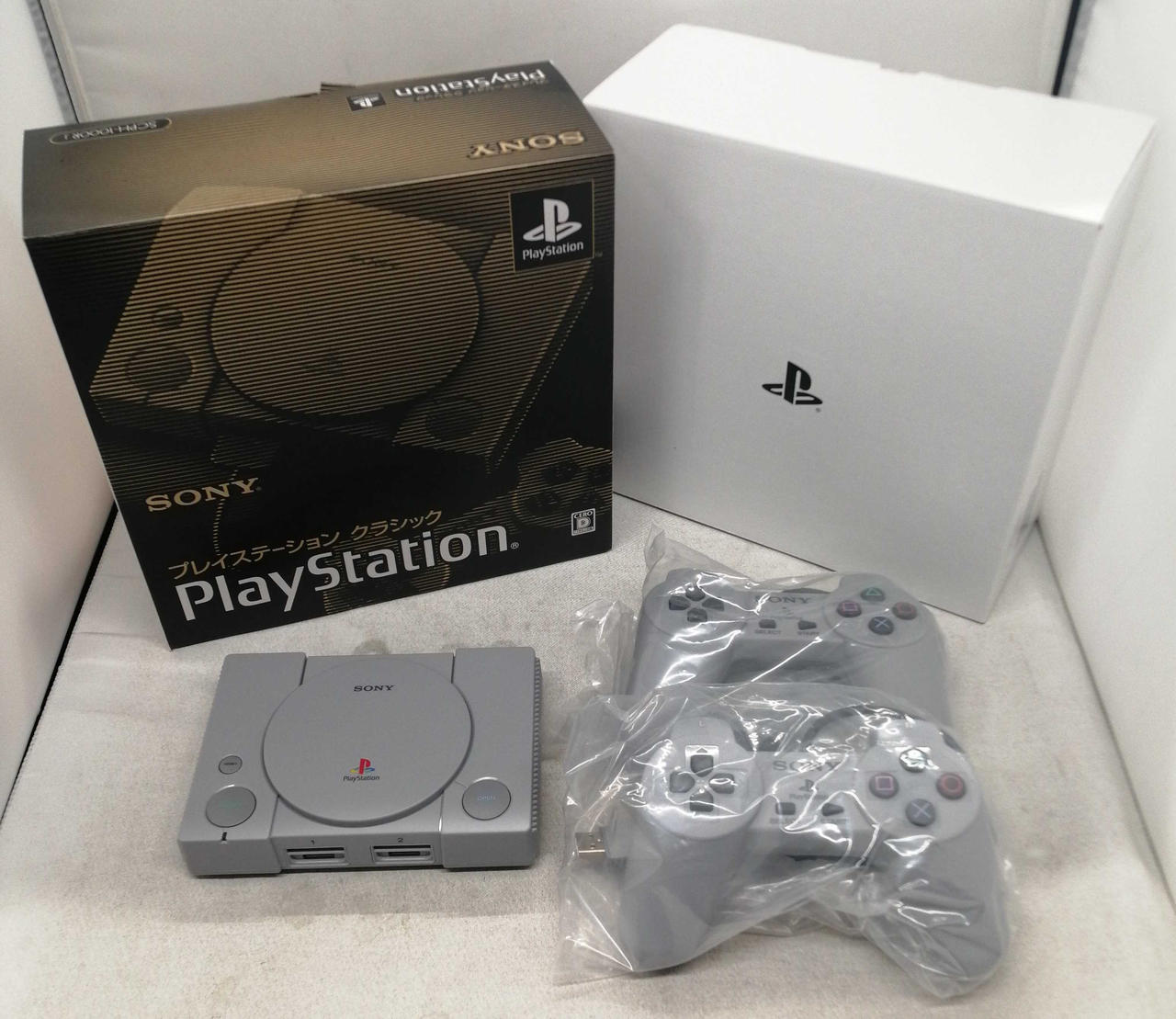 SONY プレイステーション クラシック【新品未使用品】 ソニー(SONY)|プレイステーションクラシック(北米版)|【ハードオフ公式