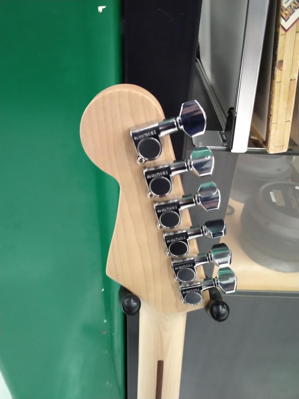 フェンダージャパン　イングヴェイモデル　ストラトキャスター　フェンダー Fender Made In Japan Yngwie Malmsteen Strat (Fine Tuned by