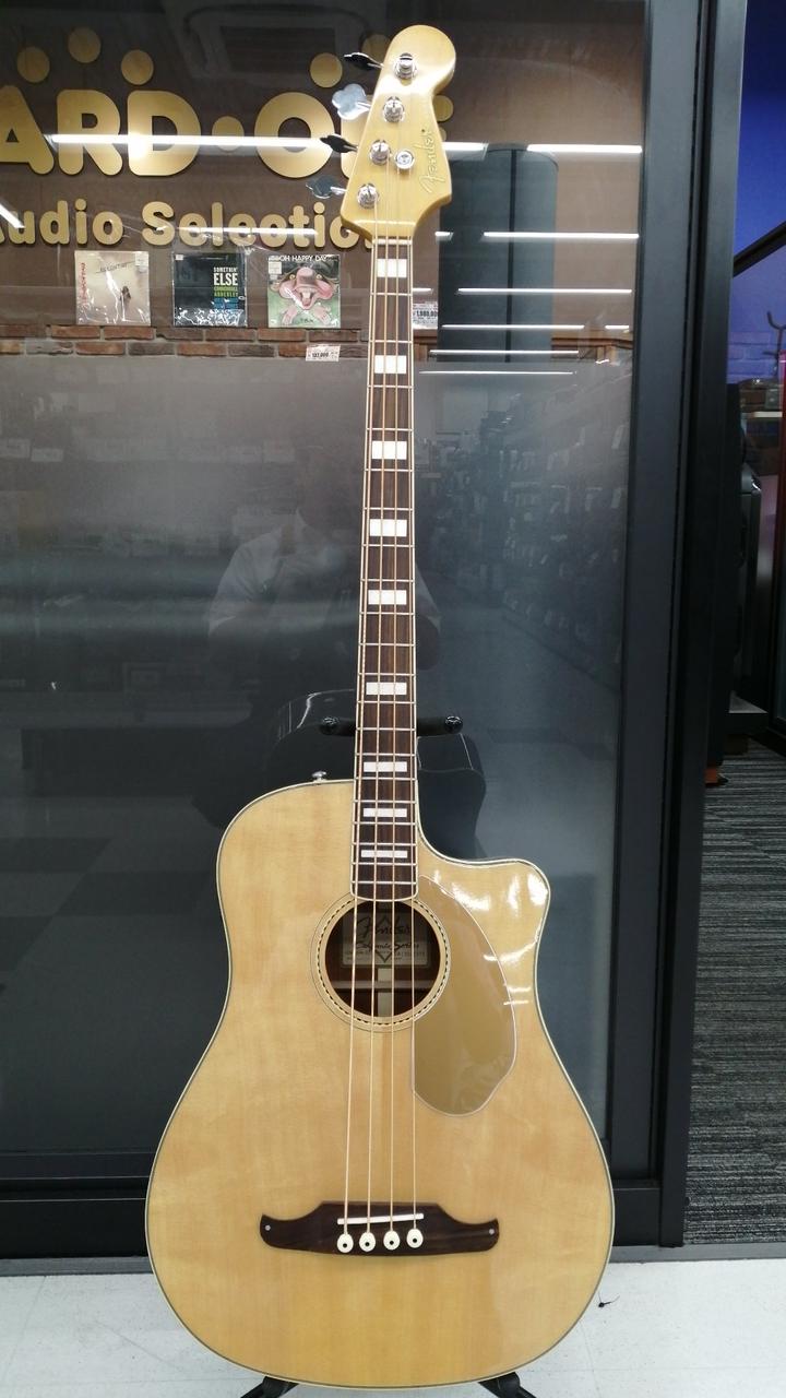 (美品) Fender Kingman エレアコ Fender フェンダー Buck Owens Kingman with Case Red White and