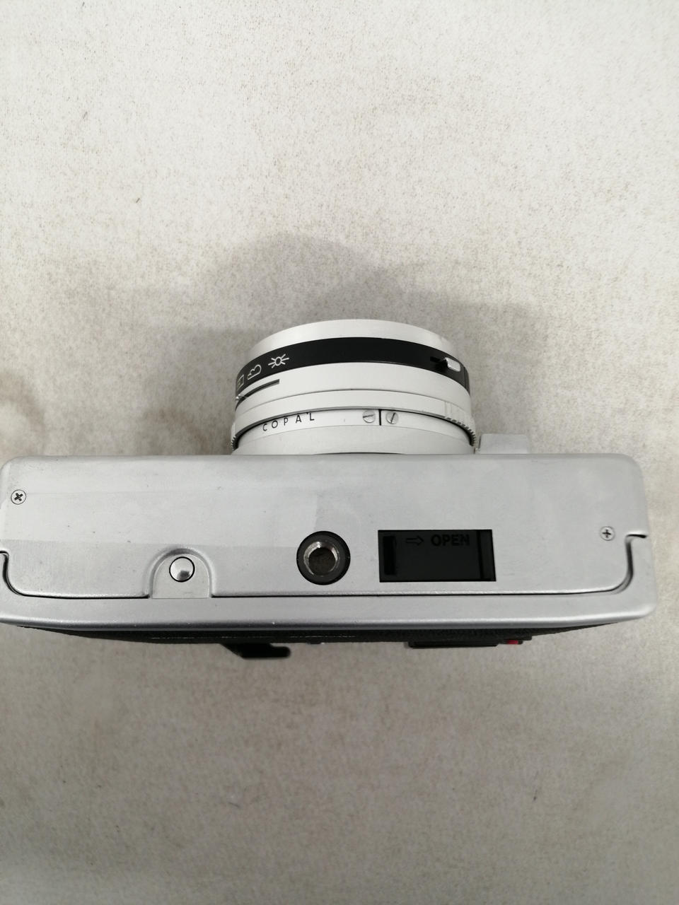 ジャンク品Canon QL フィルムカメラ ジャンク品Canon QL フィルムカメラ