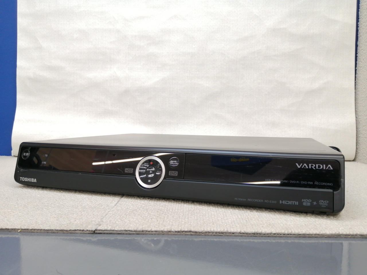 東芝TOSHIBA DVD&HDDレコーダーRD-E303 SE-R0331 Amazon | 東芝 RD-W301 ハードディスク+DVDレコーダー 300GB内蔵