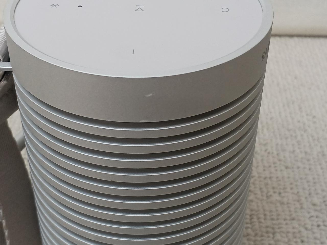 キズあります。