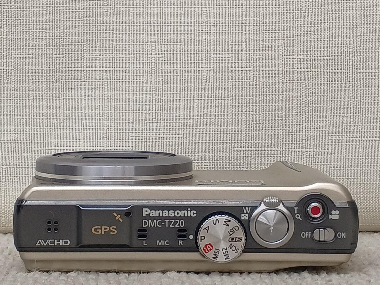 Panasonic DMC-TZ20 コンパクトデジタルカメラ Amazon | パナソニック デジタルカメラ LUMIX TZ20 レッド DMC-TZ20-R