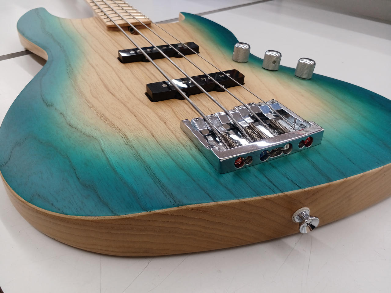 SAITO GUITARS|エレキベース|【ハードオフ公式通販】オフモール