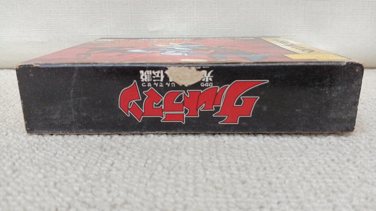 外箱はやや状態難しいです。