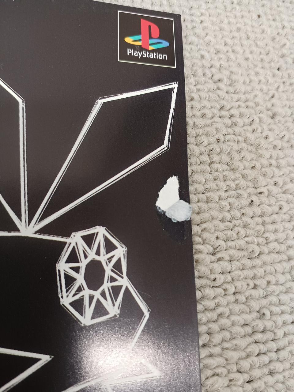 取扱説明書にキズ