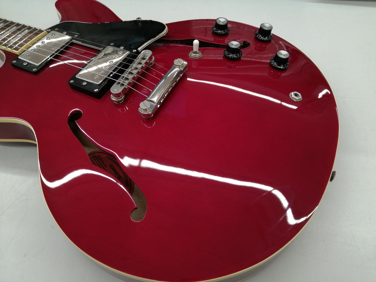 Quattro Store　burny(FERNANDES)セミアコ Quattro Store burny(FERNANDES)セミアコ Quattro Store様専用