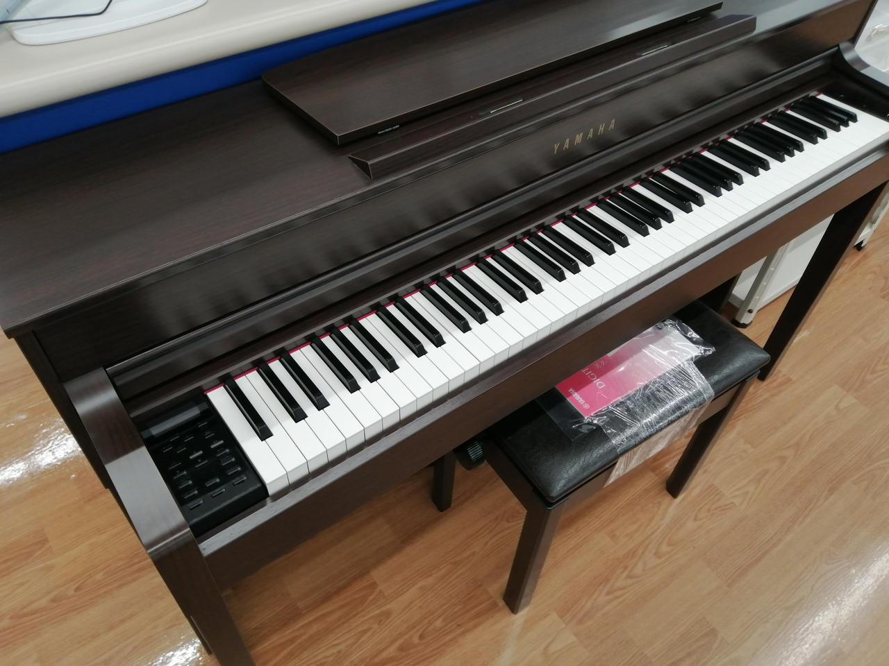 ★69819　【電子ピアノ】YAMAHA　SCLP7450DA　20年製 中古】YAMAHA SCLP-7450 電子ピアノ 2020年製【送料無料