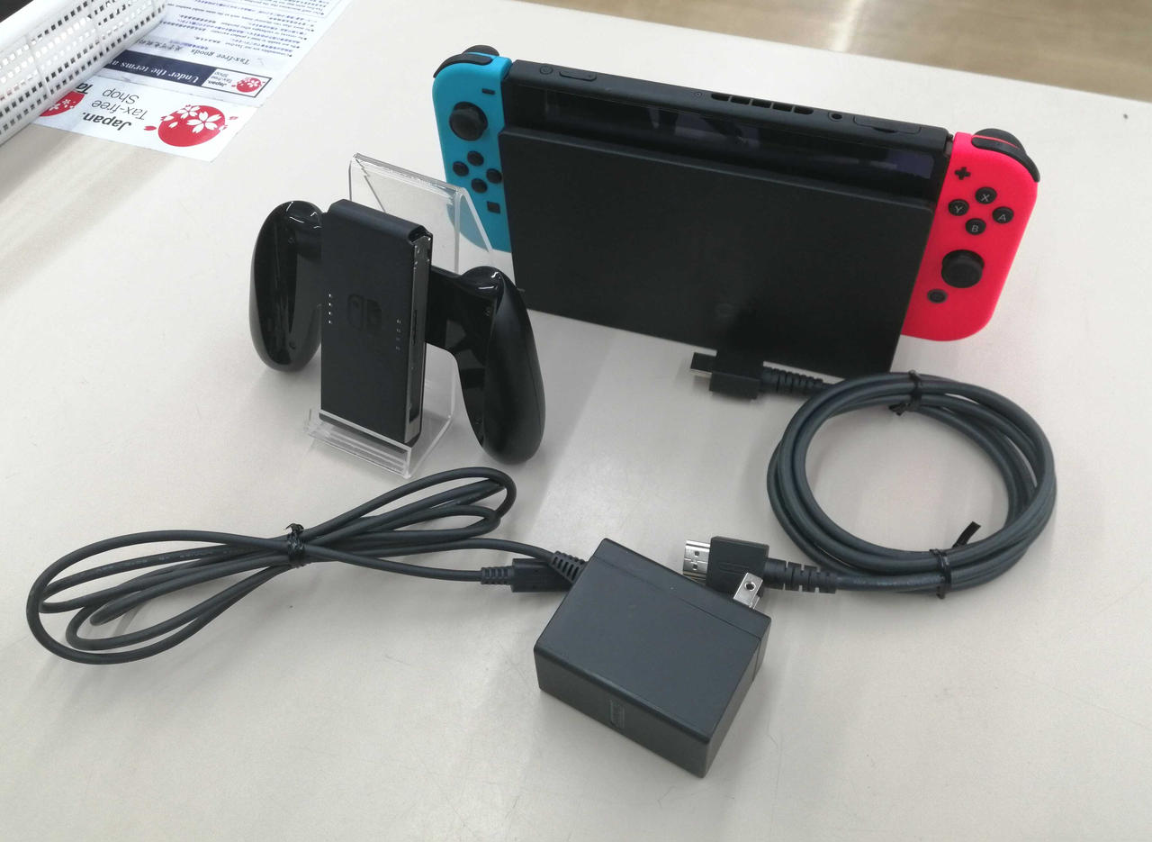 NINTENDO SWITCH
