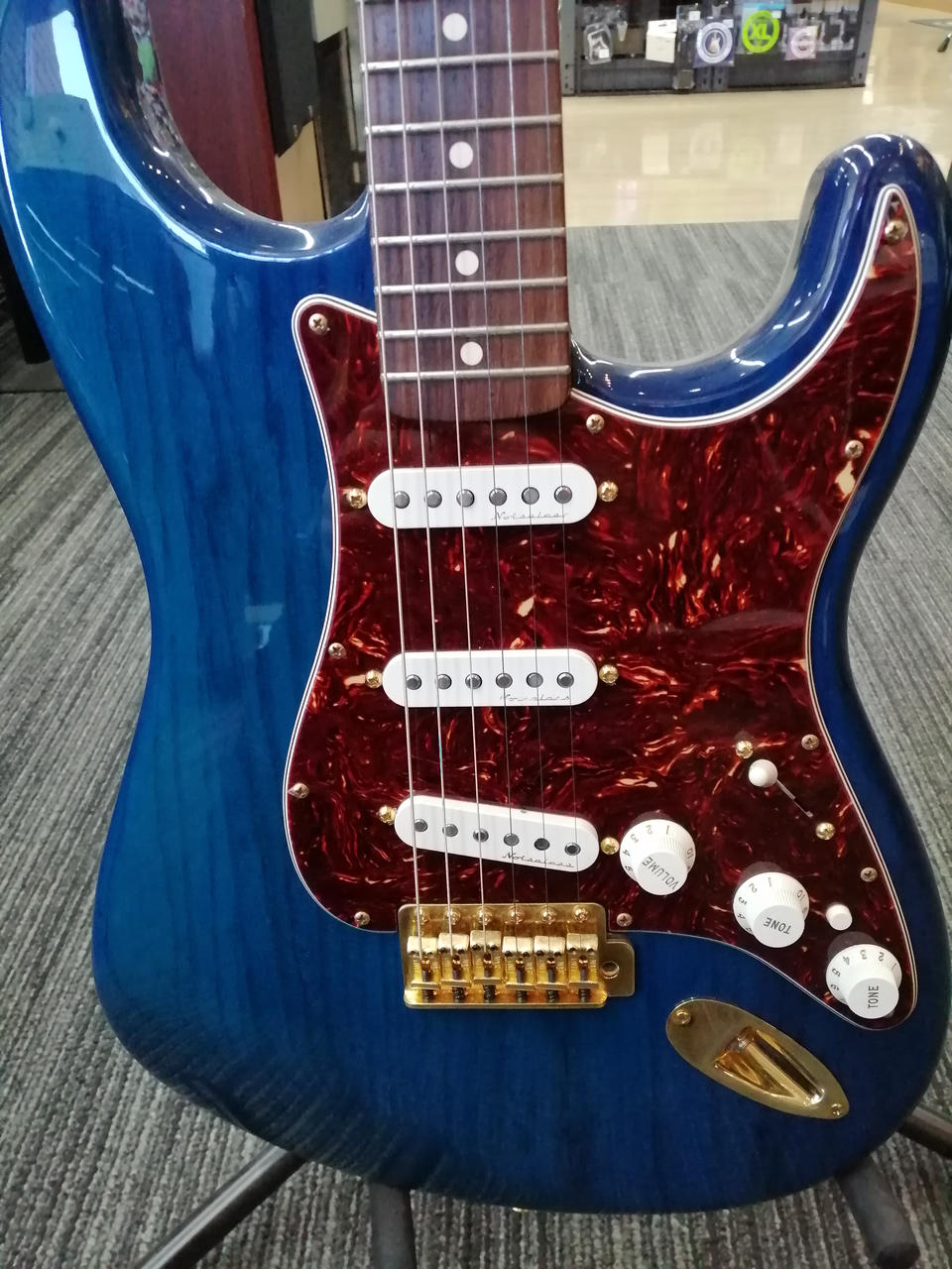 フェンダーメキシコ(FENDER MEXICO)|ストラトキャスタータイプ