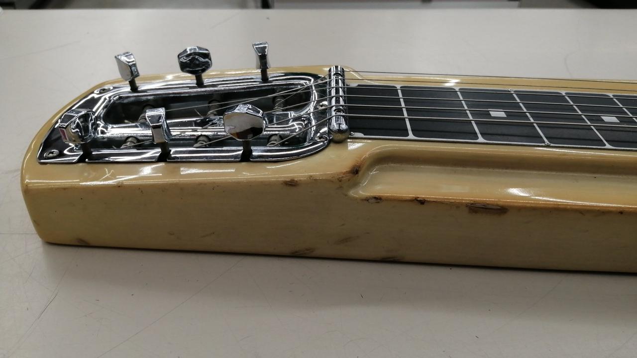 美品！SX GUITARS スチールギター ★ハードケース付属 美品！SX GUITARS スチールギター ☆ハードケース付属
