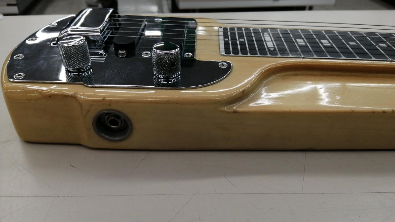美品！SX GUITARS スチールギター ★ハードケース付属 Amazon | SX (エスエックス) エレキギター ストラトキャスター