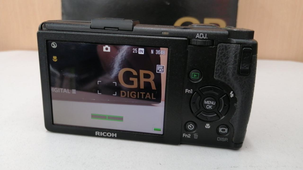 リコー RICOH デジタルカメラ GR DIGITALⅢ GR DIGITAL III / RICOHブランド デジタルカメラ生産終了製品